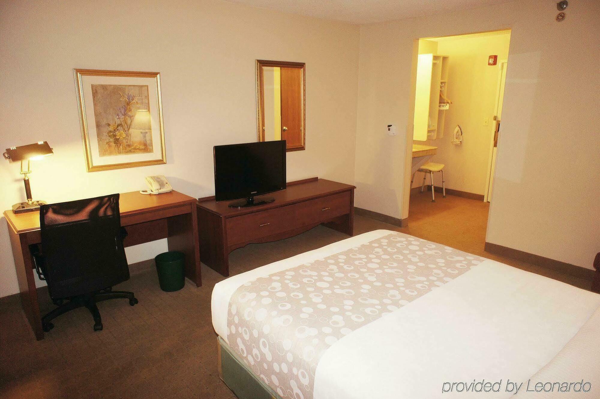La Quinta Inn By Wyndham Auburn Worcester Exterior foto